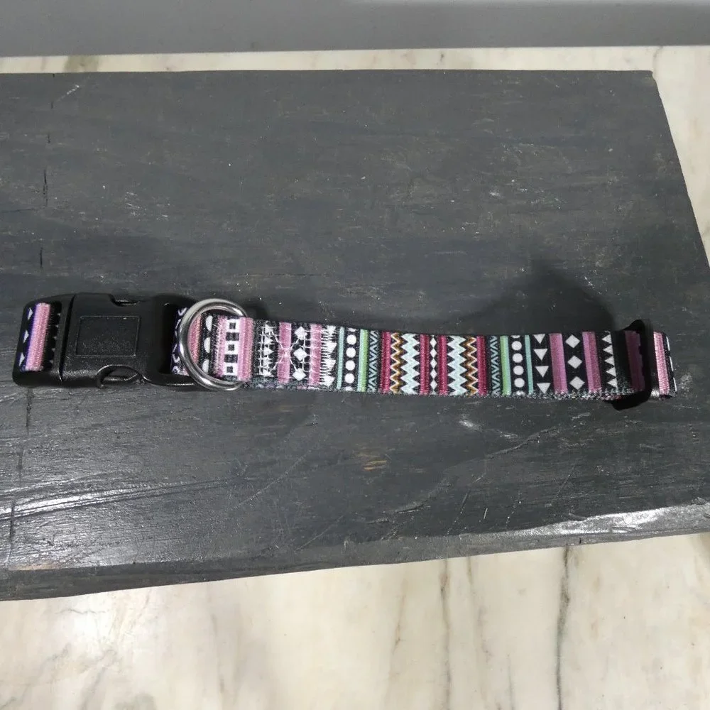 NWT Nylon collar bright and colorful S - 10.5-16